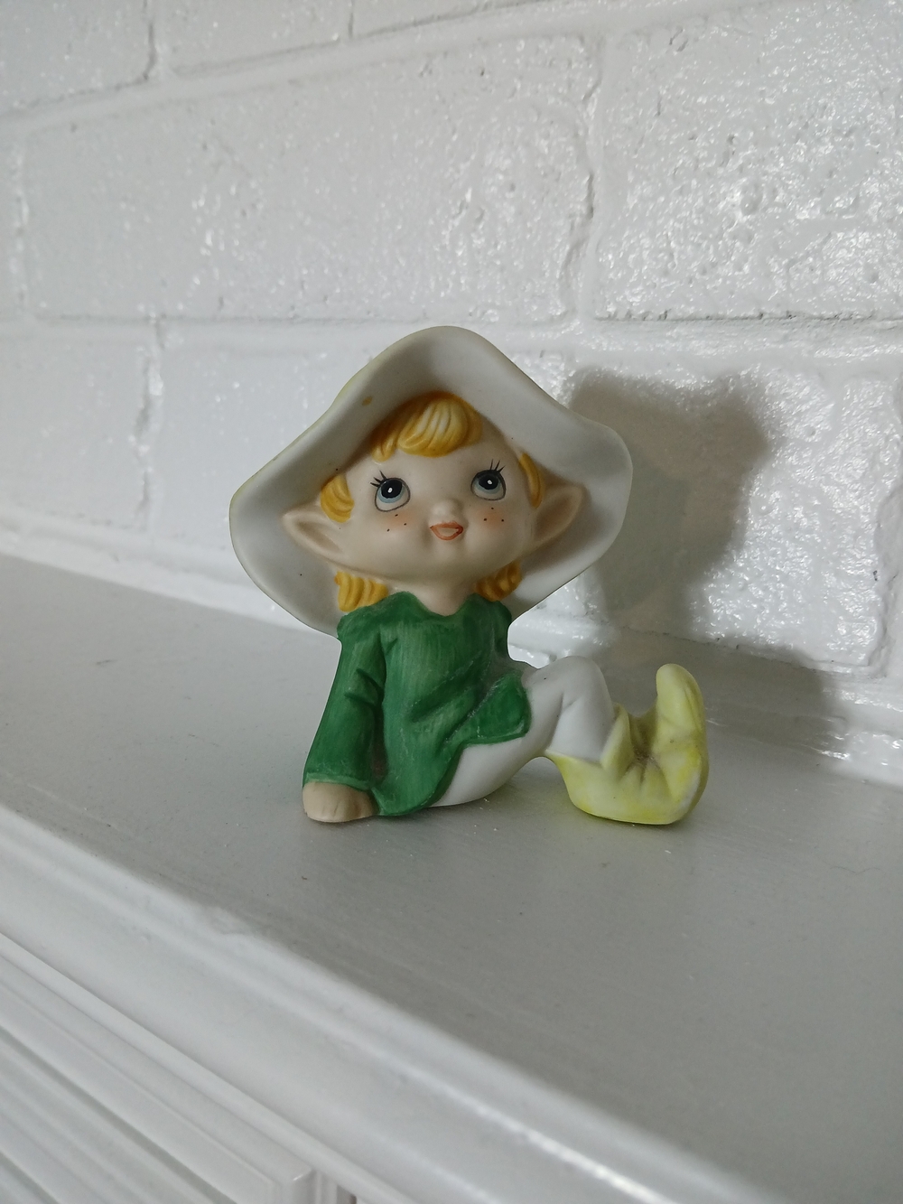 Homco 5213 Green Elf Fairy Pixie Figurine Garden Gnome Bisque Porcelain‎